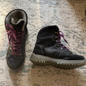 Santana Canada boots